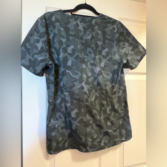 Figs top - Picture 2 of 3